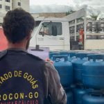 Pesquisa do Procon aponta variação de até 27% no preço do gás de cozinha