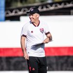 Técnico ex-Vila Nova e Atlético-GO é contratado pelo Internacional