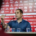 Contra o fim das bets, Hugo Bravo critica Bolsa Família: “Escravizou o preguiçoso”