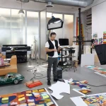 Vik Muniz em Goiânia: exposição gratuita reúne 60 obras do artista