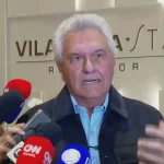 Caiado recebe alta após internação por pneumonia em São Paulo