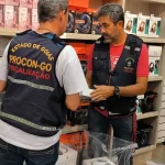 Mais de 8 mil roupas e eletrônicos falsificados são apreendidos em ação em Goiânia