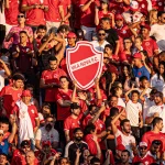 Mais uma vez! Torcida do Vila Nova esgota ingressos para mais um confronto decisivo na Série B