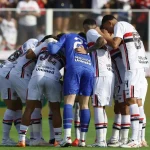 São Paulo tem oito pendurados antes de clássico contra Corinthians