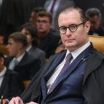 Ministro Zanin prorroga horário de votação até às 19h em todo o Brasil