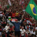 Lula consegue virada histórica, é reeleito e terá inédito quarto mandato